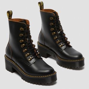 DR.MARTENS LEONA VINTAGE SMOOTH LEATHER HEELED BOOTS